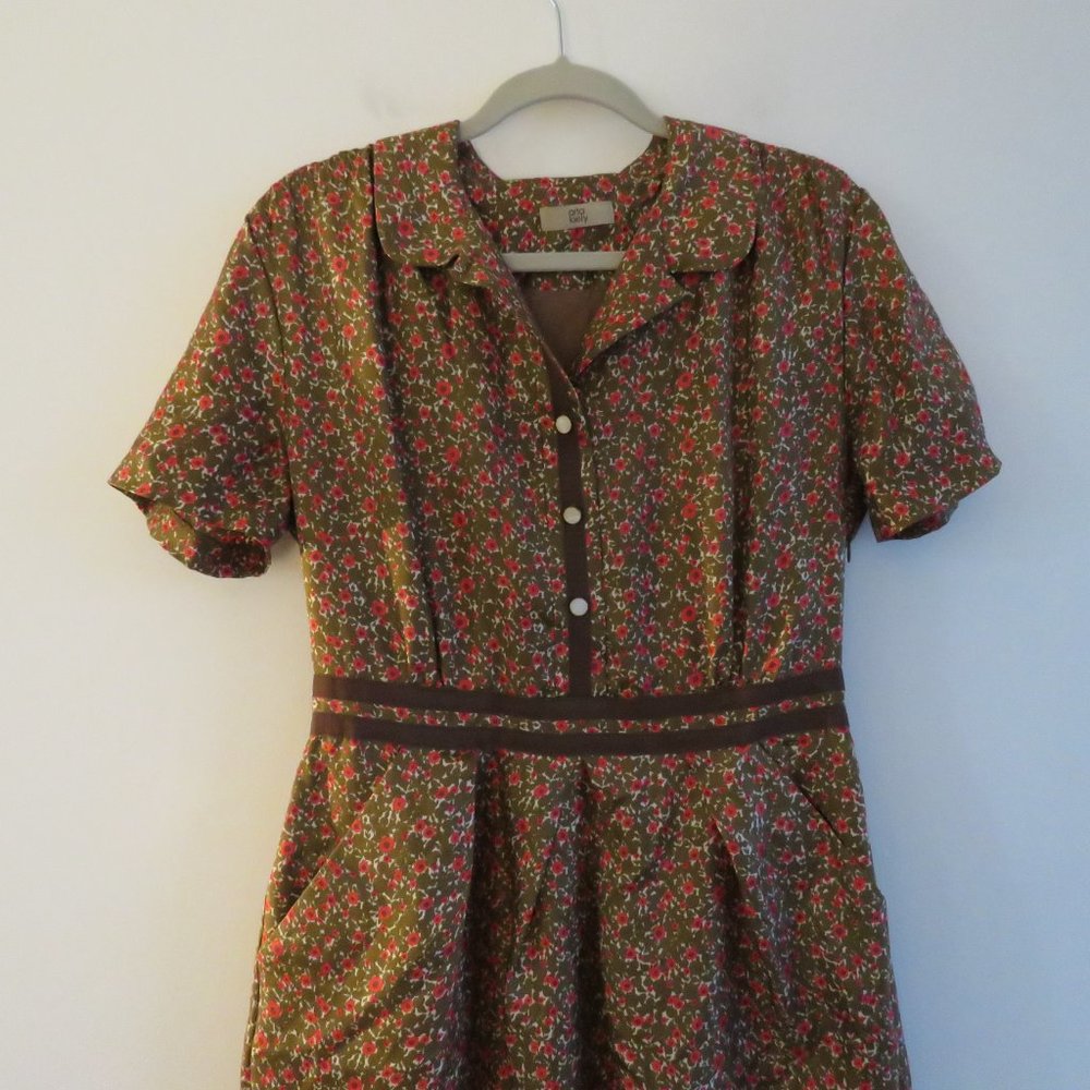 Floral Button-Up Dress - Picture 9 of 16